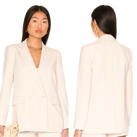 Alice + Olivia Jackets & Blazers - Alice + Olivia Cream Textured Blazer with Tailored Design SZ 0 (XS)